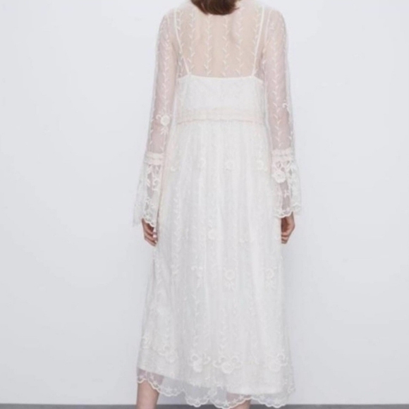 Zara Boho Lace Embroidery Maxi Dress
NWOT SMALL - Picture 7 of 7